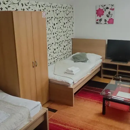 Orlan Hotel 2*