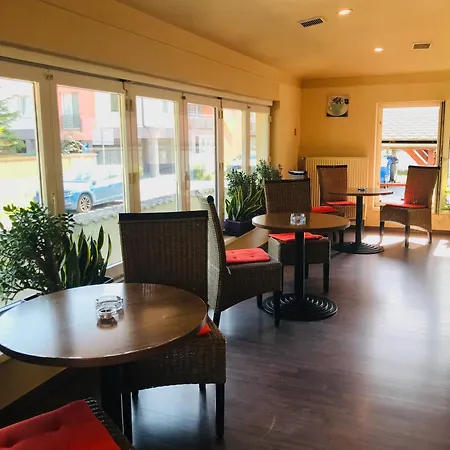 Orlan 호텔 브라티슬라바