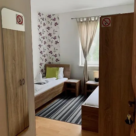 Orlan Hotel 3*