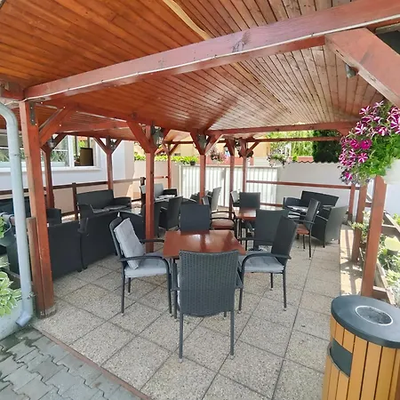 Orlan Hotel 3*